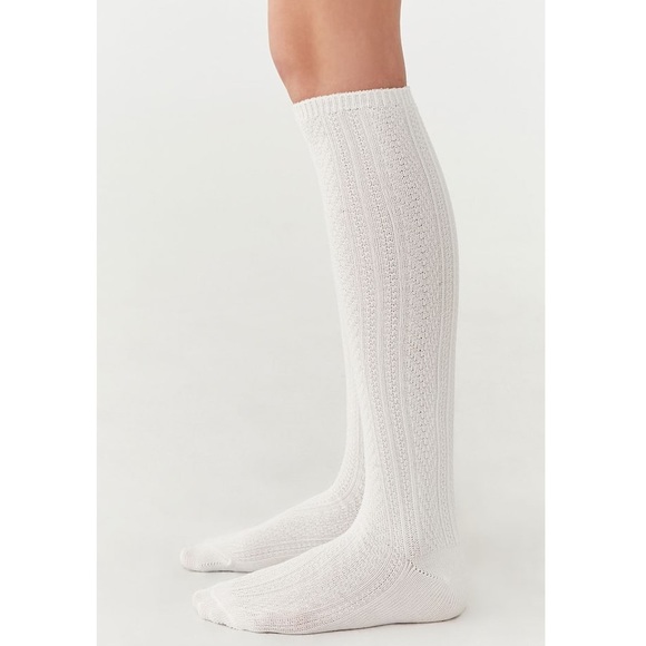 Cable Knitted Pattern Over The Knee Socks - Picture 3 of 4